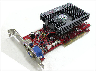 性能優(yōu)先 雙敏X700系列全面降價引領(lǐng)計算機(jī)硬件開發(fā)新趨勢